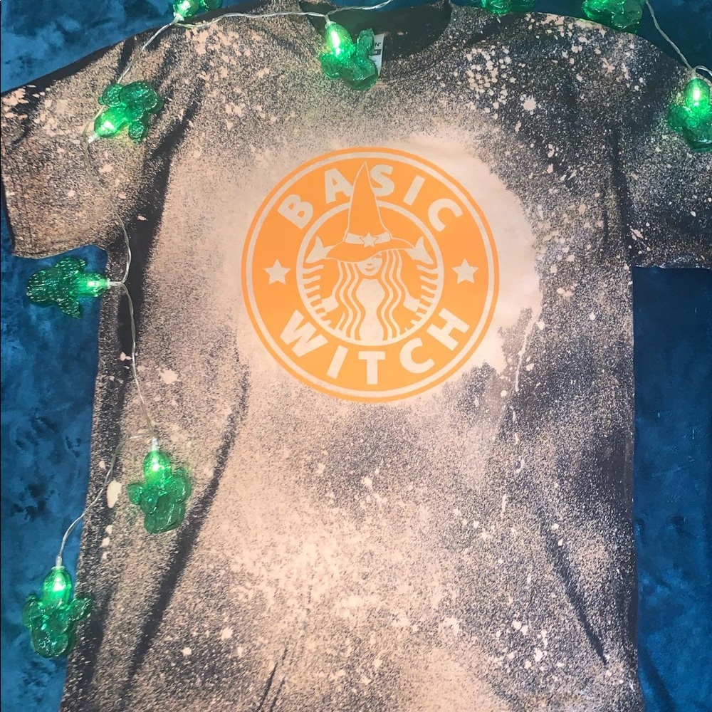 Basic witch Halloween shirt